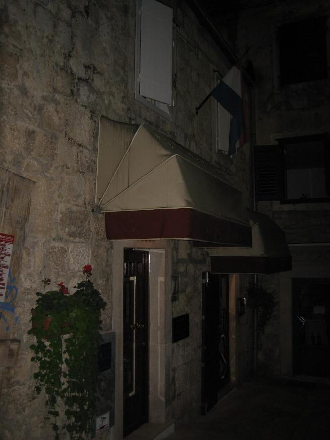 Apartment Paradiso Split Exterior photo